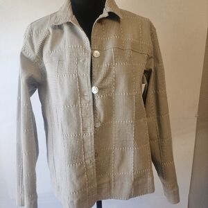 Womens Coldwater Creek Medium Long Sleeve Button Up Shirt Tan Barely Worn